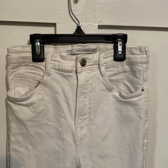 Zara Trafaluc denimwear jeans - Picture 2 of 5